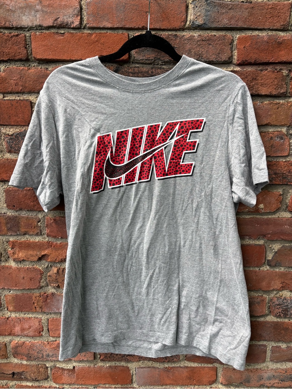 Like New Nike Tee Men’s